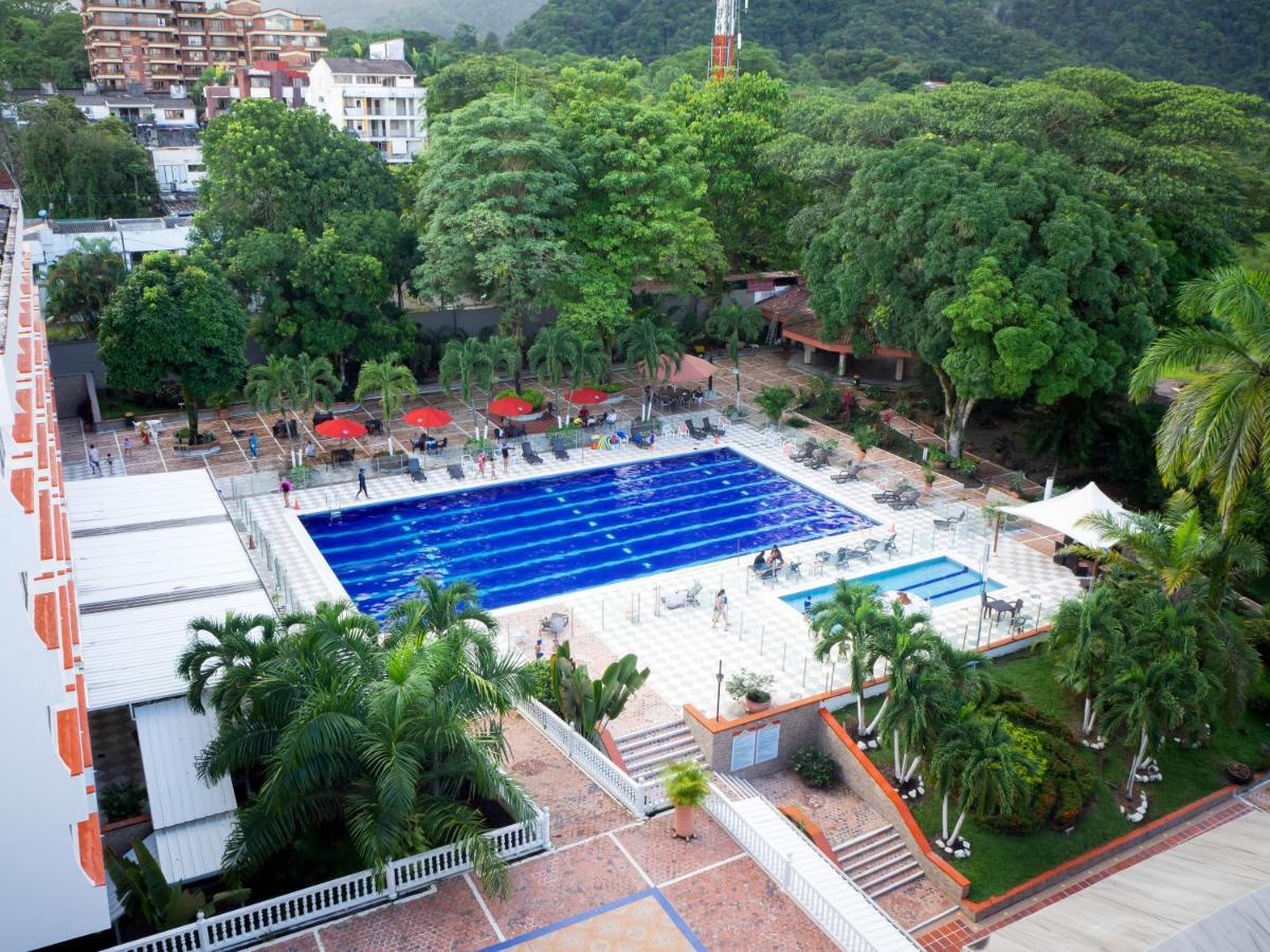 Hotel Del Llano 비야비센시오 외부 사진